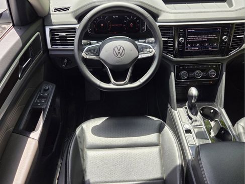 Used 2022 Volkswagen Atlas SE FWD image 11