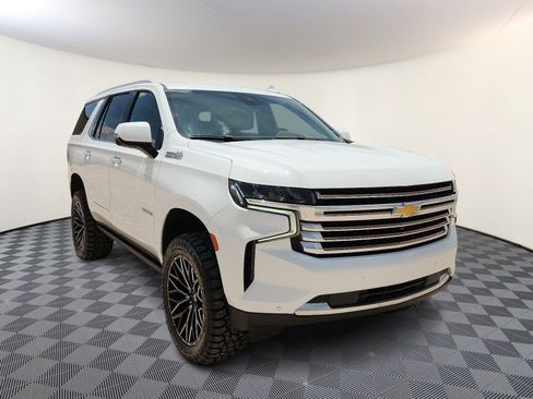 Used 2023 Chevrolet Tahoe High Country AWD/4WD image 6