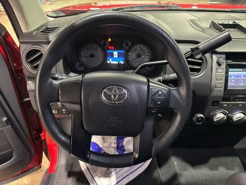 Used 2017 Toyota Tundra SR image 21