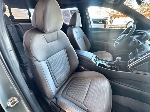 Used 2022 Hyundai Santa Cruz SEL w/ Activity Package image 26