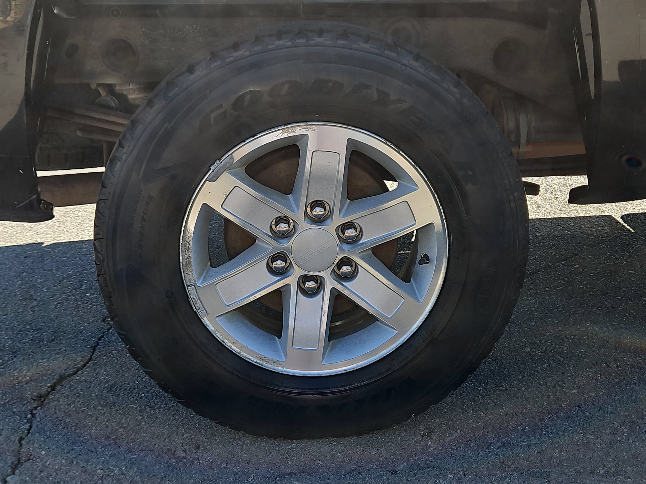 Used 2011 GMC Sierra 1500 SLE w/ Power Tech Package RWD image 15