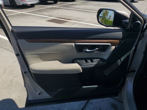 Used 2018 Honda CR-V EX image 22