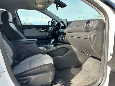Used 2023 Chevrolet Blazer LT w/ Driver Confidence Package image 29