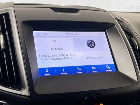 Used 2020 Ford Edge SE image 28