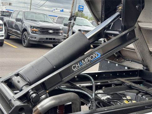 New 2025 Ford F550 4x4 Regular Cab Super Duty image 14