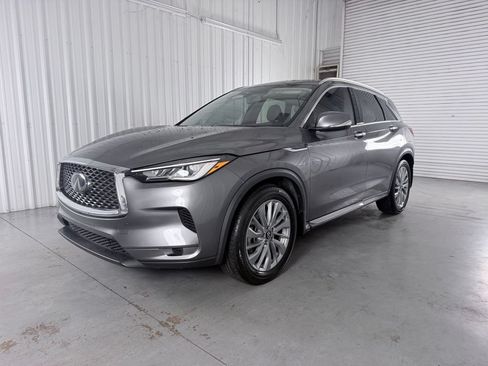 Certified 2023 INFINITI QX50 Luxe FWD image 1