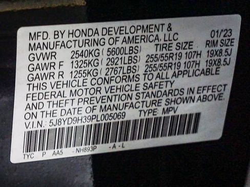 Used 2023 Acura MDX FWD image 31