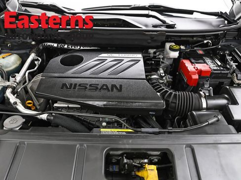 Used 2023 Nissan Rogue SV AWD/4WD image 7