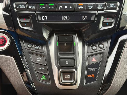 Used 2019 Honda Odyssey Elite image 17