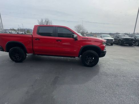 Used 2025 Chevrolet Silverado 1500 ZR2 w/ Technology Package AWD/4WD image 3