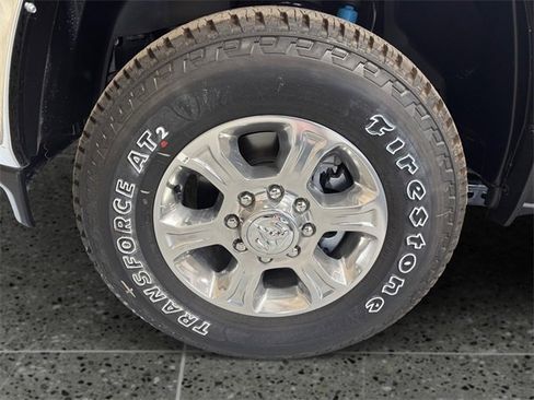 New 2025 RAM 2500 Big Horn image 5