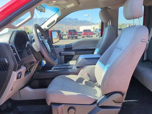 Used 2017 Ford F150 XLT AWD/4WD image 14