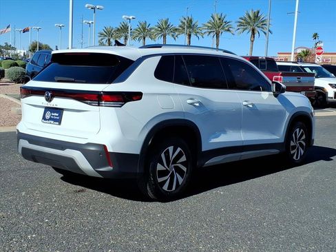 Certified 2025 Volkswagen Tiguan S image 6