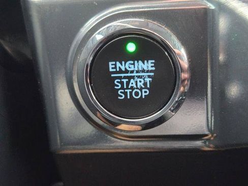 Used 2022 Ford F150 Lariat RWD image 27