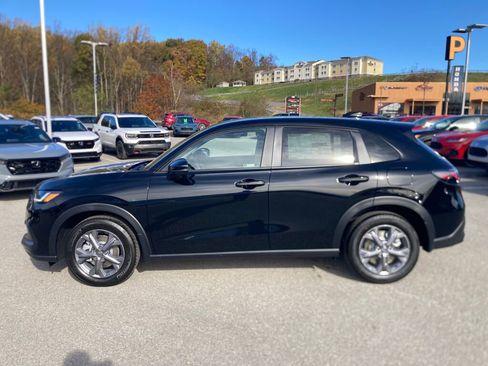 New 2026 Honda HR-V LX image 3