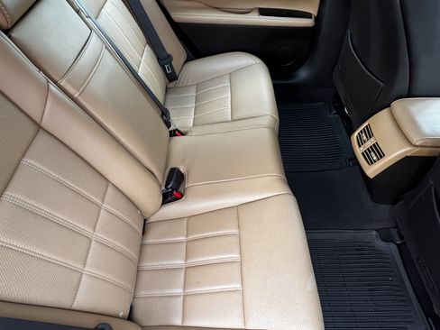 Used 2017 Lexus ES 350 image 41