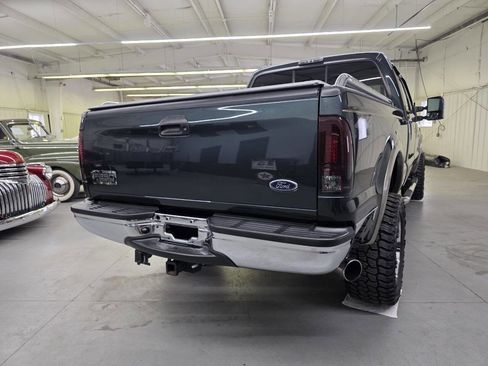 Used 2004 Ford F250 Lariat image 23