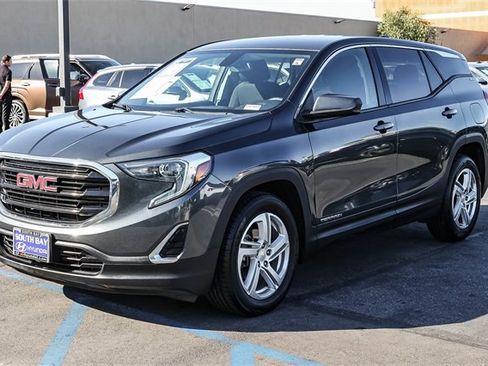 Used 2018 GMC Terrain SLE image 3