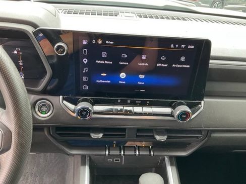 Used 2023 Chevrolet Colorado Trail Boss w/ Technology Package AWD/4WD image 13