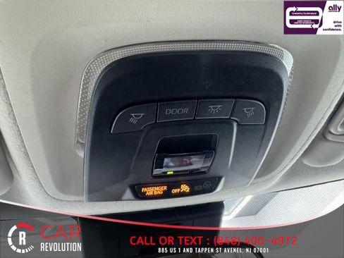 Used 2023 Toyota Corolla LE image 28