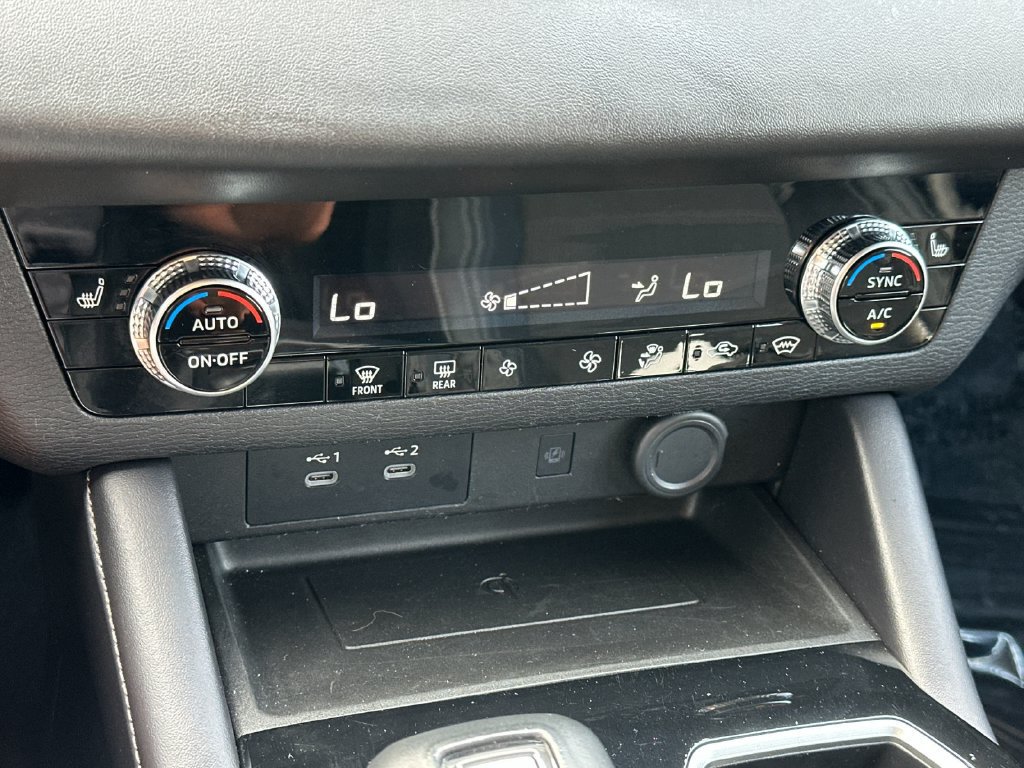 Used 2025 Mitsubishi Outlander SE AWD/4WD image 20