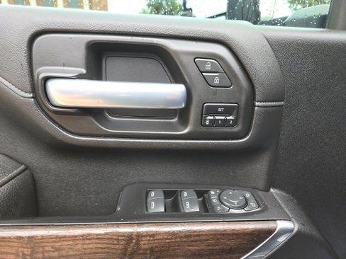 Used 2020 GMC Sierra 3500 Denali w/ Denali Ultimate Package image 13