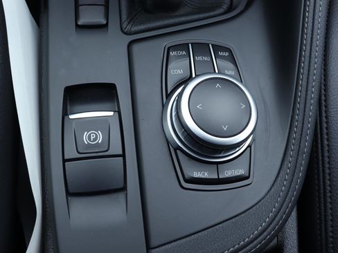 Used 2021 BMW X1 sDrive28i image 33