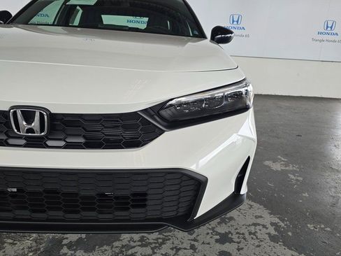 New 2026 Honda Civic Sport image 40