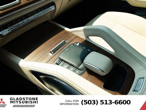 Used 2021 Mercedes-Benz GLE 450 4MATIC w/ AMG Line Exterior image 18