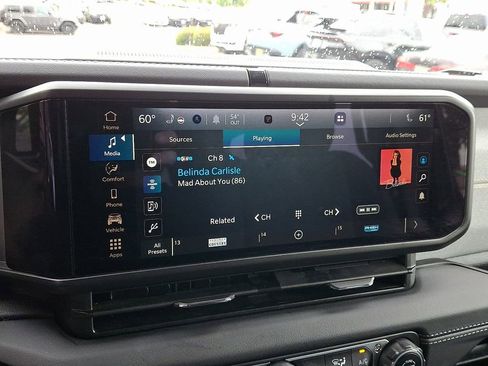 Certified 2025 Jeep Wrangler Unlimited Sahara AWD/4WD image 16