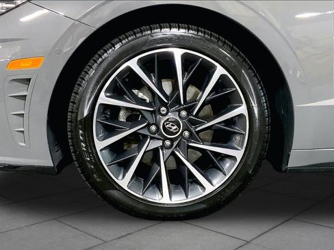 Used 2023 Hyundai Sonata Limited FWD image 11