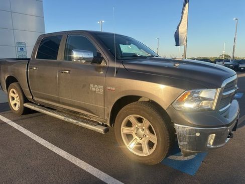 Used 2019 RAM 1500 Lone Star image 2