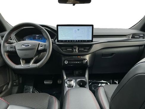 Used 2024 Ford Escape ST-Line Select w/ Tech Pack #2 image 12