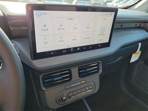 New 2025 Ford Maverick Lobo AWD/4WD image 7