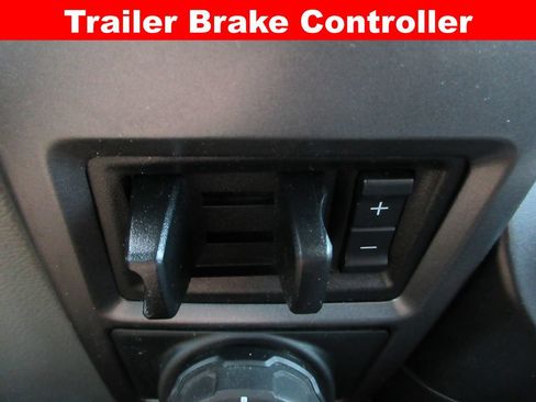 Used 2022 Ford F350 XLT w/ XLT Premium Package AWD/4WD image 17