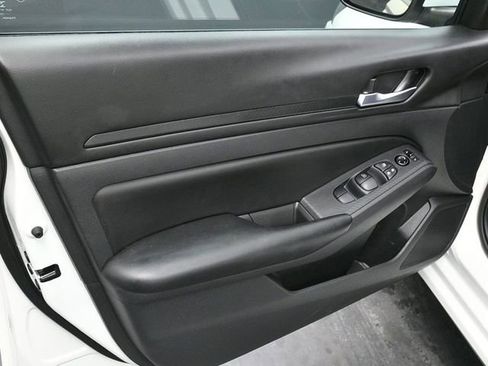 Used 2021 Nissan Altima 2.5 S image 19