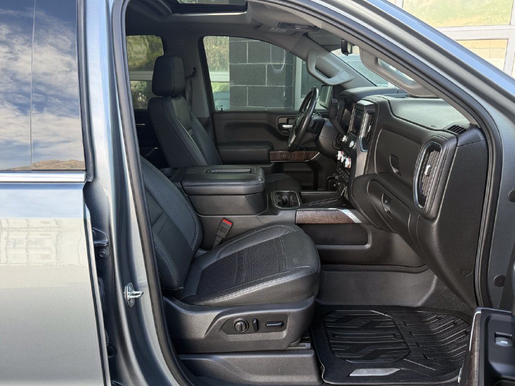 Used 2019 GMC Sierra 1500 Denali w/ Denali Ultimate Package AWD/4WD image 46