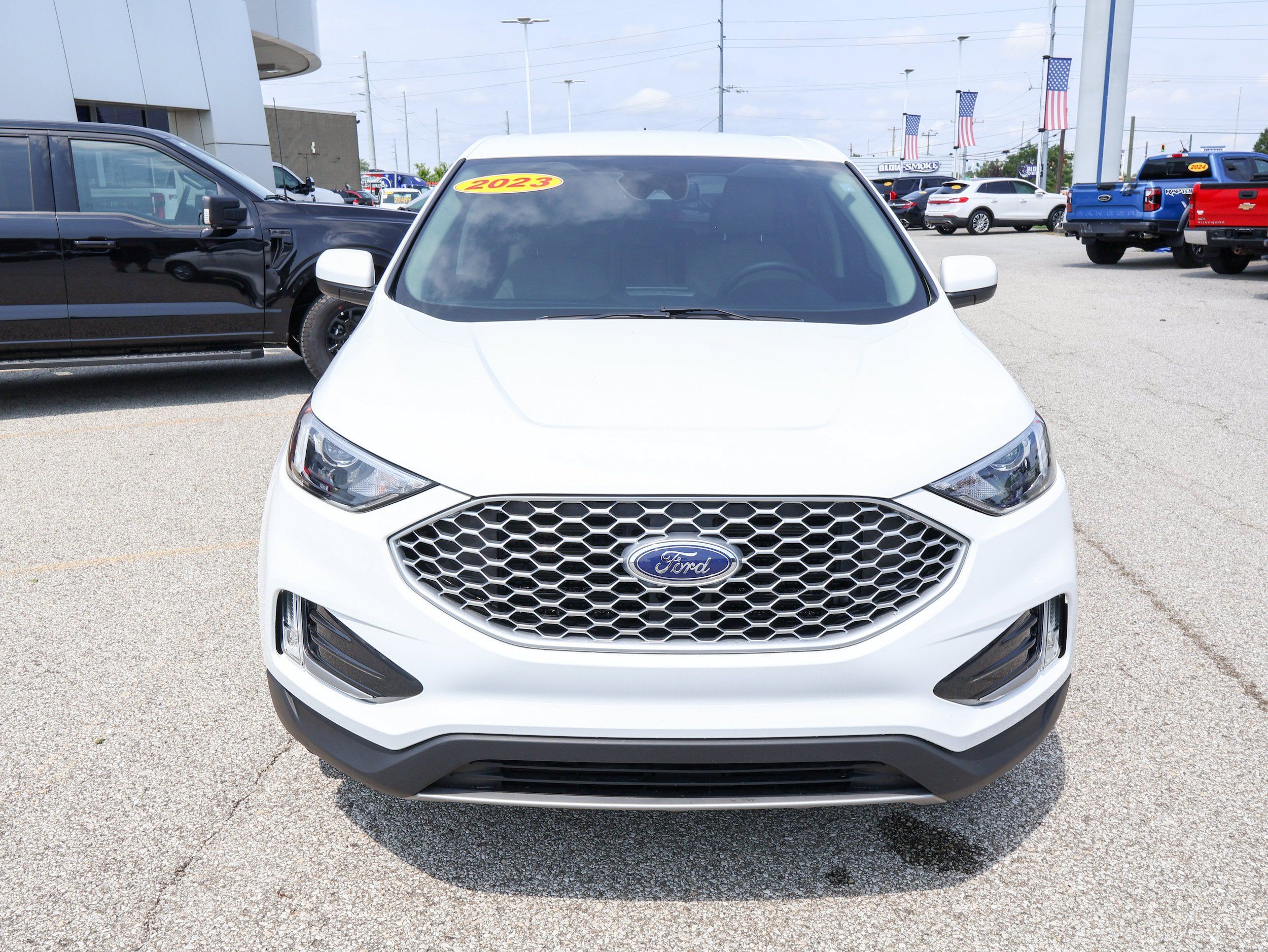 Used 2023 Ford Edge SEL w/ Convenience Package AWD/4WD image 8
