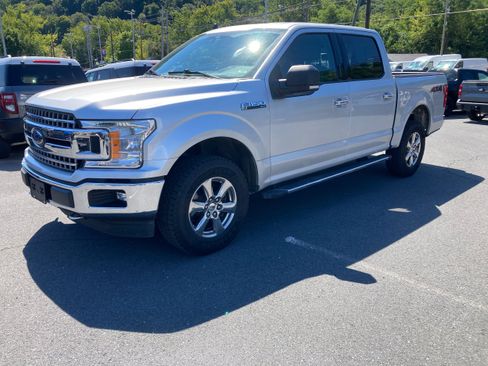 Used 2019 Ford F150 XLT w/ Equipment Group 302A Luxury AWD/4WD image 23