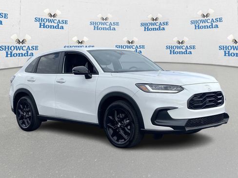 New 2025 Honda HR-V Sport image 4