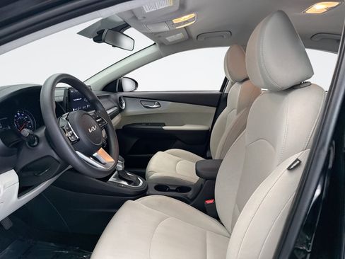 Used 2023 Kia Forte LXS FWD image 10