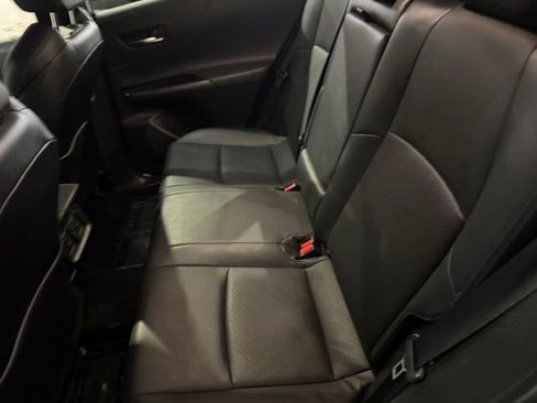 Used 2021 Toyota Venza XLE w/ Softex Package AWD/4WD image 32