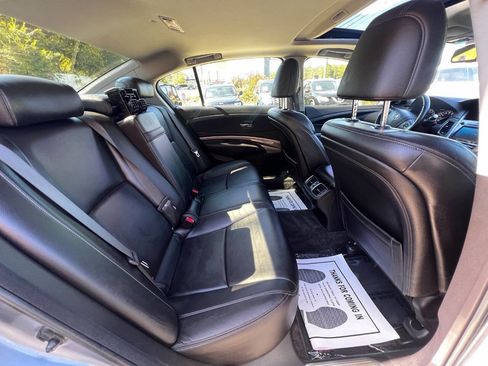 Used 2014 Acura RLX image 9