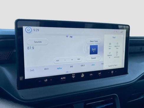 Used 2025 Ford Maverick Lobo AWD/4WD image 14