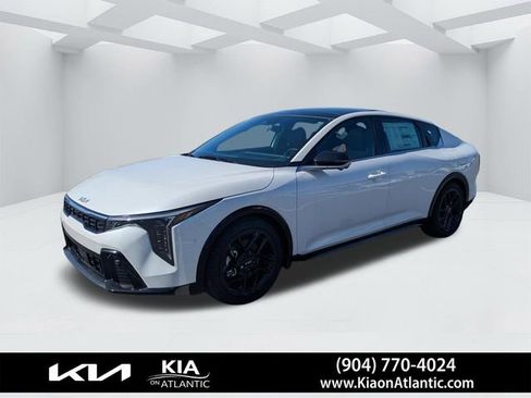 New 2025 Kia K4 GT-Line Turbo FWD image 7