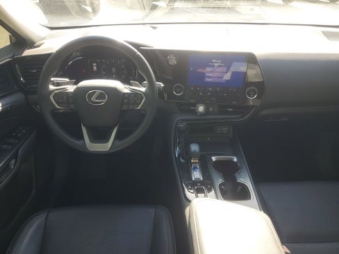 Used 2024 Lexus NX 250 FWD w/ Premium Package image 13