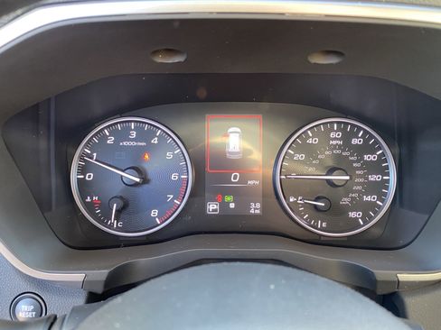 New 2025 Subaru Ascent Limited image 11