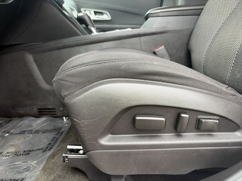 Used 2017 Chevrolet Equinox LT w/ Convenience Package image 15