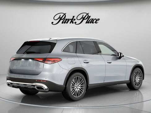 Certified 2026 Mercedes-Benz GLC 300 image 19