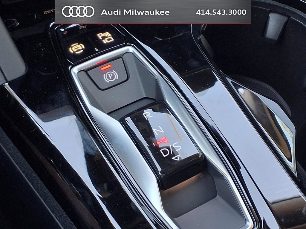 New 2026 Audi Q5 Premium Plus AWD/4WD image 10
